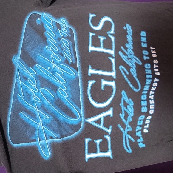 Eagles Hotel California 2020 tour tee shirt - Picture 3 of 6